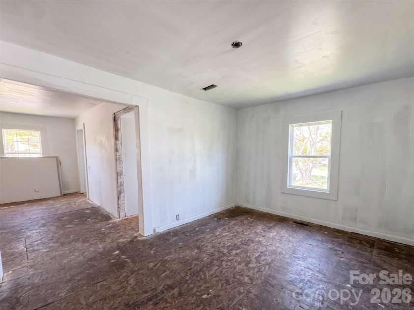307 Ervin Drive, Cherryville, NC 28021.  MLS# CAR4371227, YatesRealty ID 13826. 
