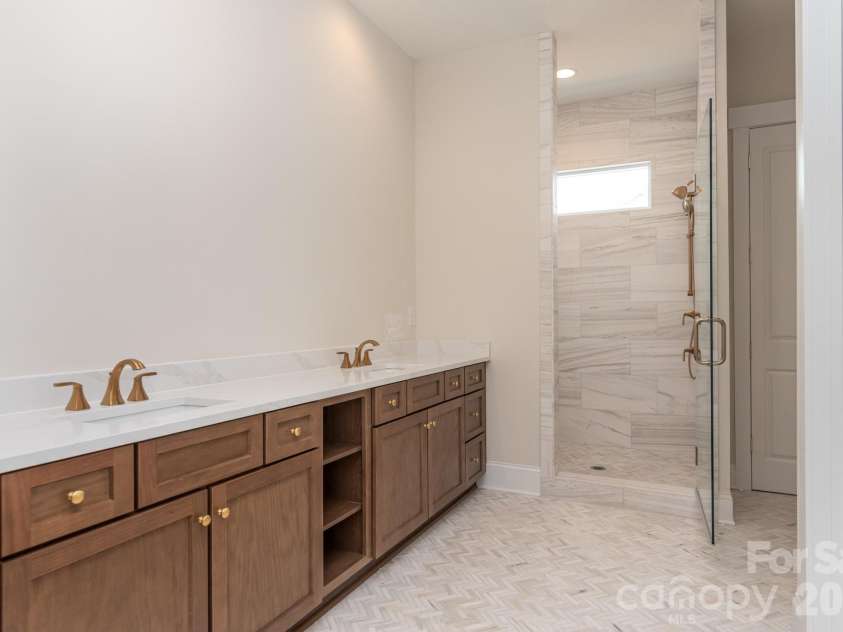 13006 Hazelbrook Lane, Cornelius, NC 28031.  MLS# CAR4333656, YatesRealty ID 1383. 