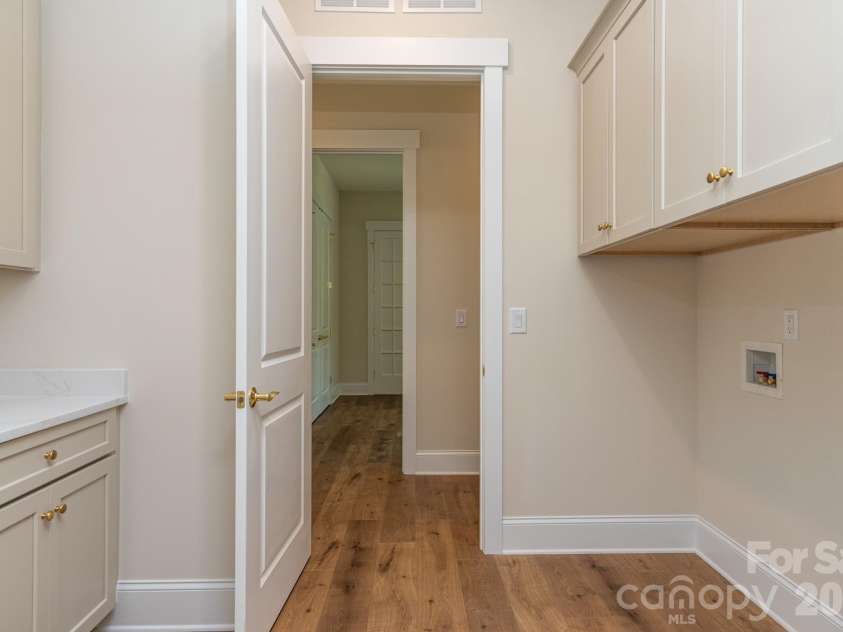 13006 Hazelbrook Lane, Cornelius, NC 28031.  MLS# CAR4333656, YatesRealty ID 1383. 