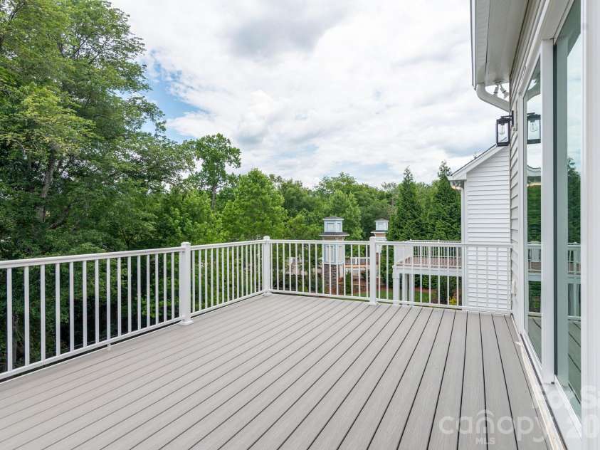 13006 Hazelbrook Lane, Cornelius, NC 28031.  MLS# CAR4333656, YatesRealty ID 1383. 
