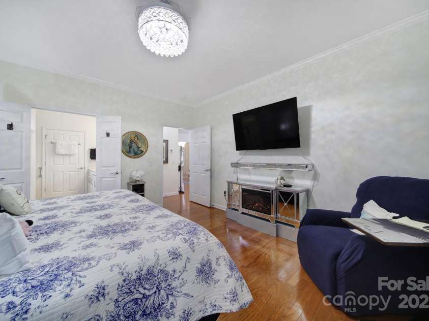 3935 Yosemite Way, Fort Mill, SC 29707.  MLS# CAR4211419, YatesRealty ID 1383. 