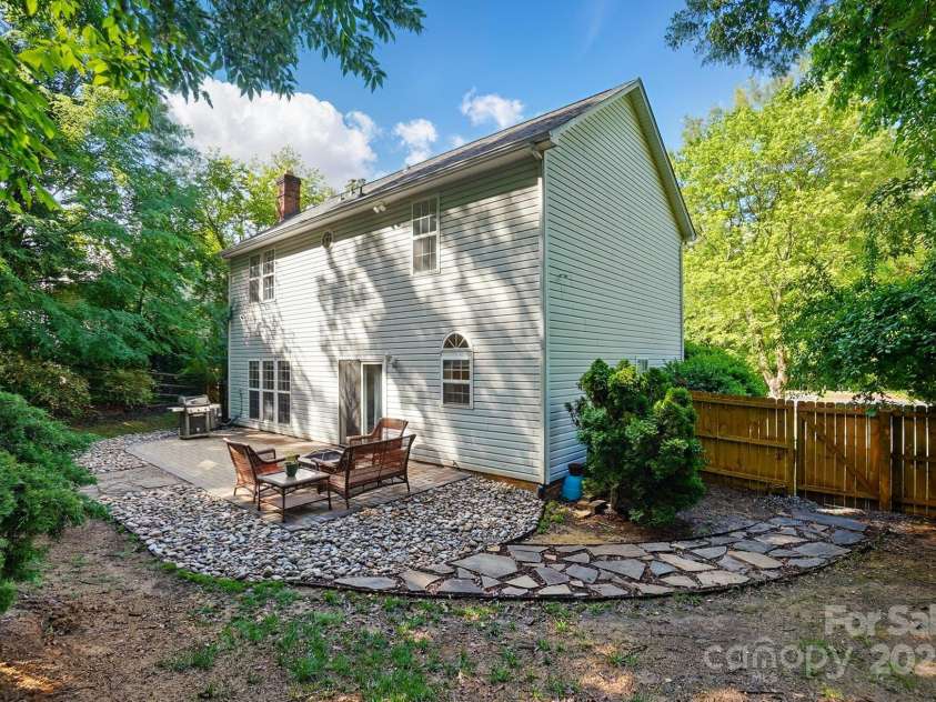 8744 Barrister Way, Charlotte, NC 28216.  MLS# CAR4258006, YatesRealty ID 13832. Back Patio