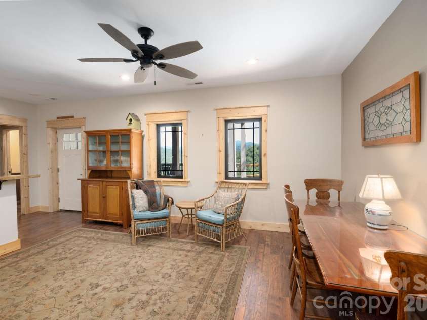 55 Laurel Ridge, Marshall, NC 28753.  MLS# CAR4353005, YatesRealty ID 13833. Similar open floor plan with kitchenette