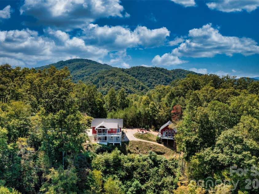 55 Laurel Ridge, Marshall, NC 28753.  MLS# CAR4353005, YatesRealty ID 13833. This is Riverdance...perched above the Big Laurel Creek