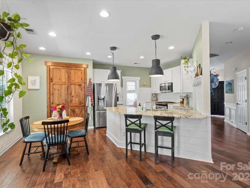 5854 Crimson Oak Court, Harrisburg, NC 28075.  MLS# CAR4242151, YatesRealty ID 13833. 