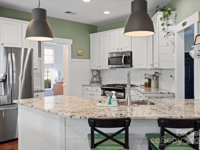 5854 Crimson Oak Court, Harrisburg, NC 28075.  MLS# CAR4242151, YatesRealty ID 13833. 