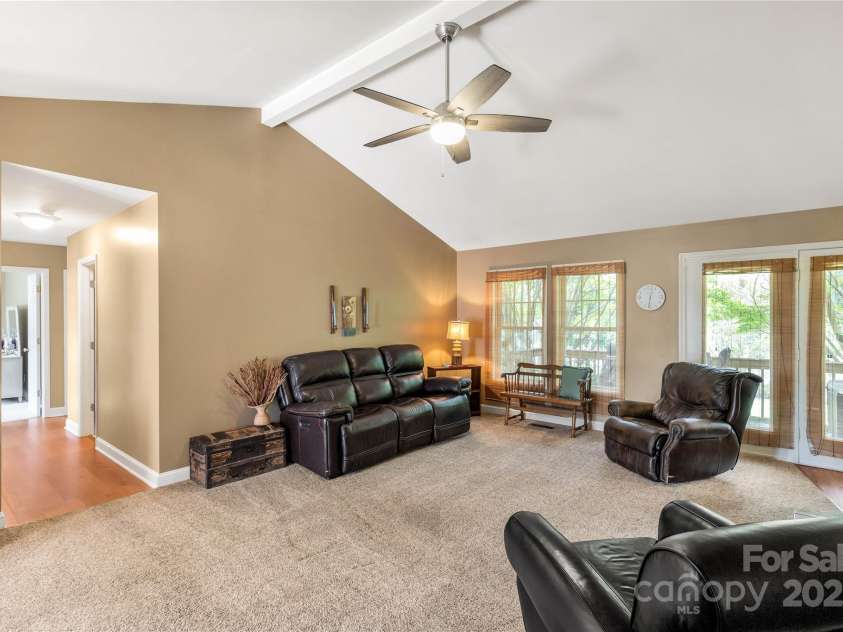 819 Riddle Mill Road, Clover, SC 29710.  MLS# CAR4253724, YatesRealty ID 13835. 