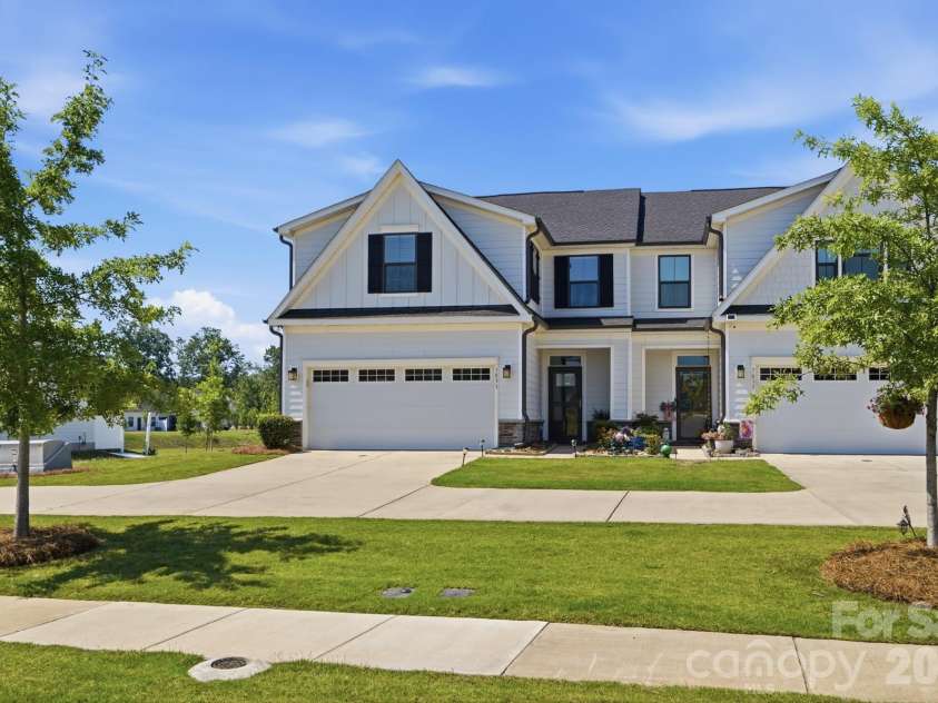 7033 Old Evergreen Parkway, Indian Trail, NC 28079.  MLS# CAR4402694, YatesRealty ID 13836. 