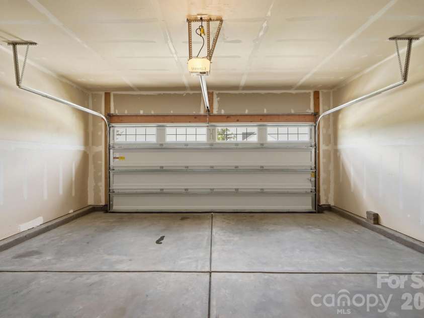 7033 Old Evergreen Parkway, Indian Trail, NC 28079.  MLS# CAR4402694, YatesRealty ID 13836. 