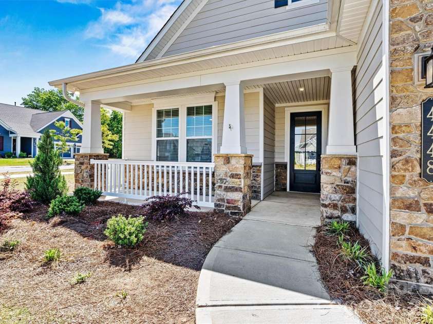 4448 Moxie Way, Charlotte, NC 28215.  MLS# CAR4366157, YatesRealty ID 13838. 