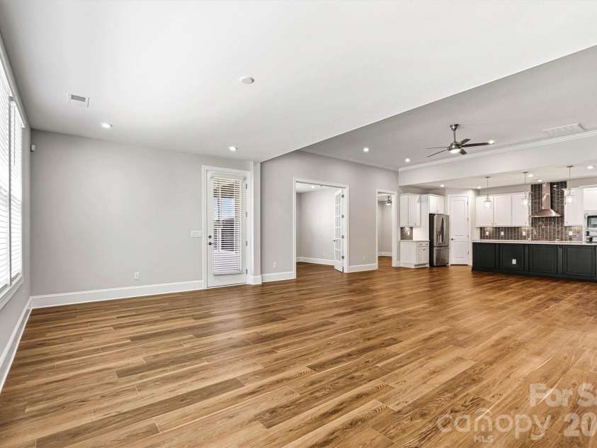 4448 Moxie Way, Charlotte, NC 28215.  MLS# CAR4366157, YatesRealty ID 13838. 