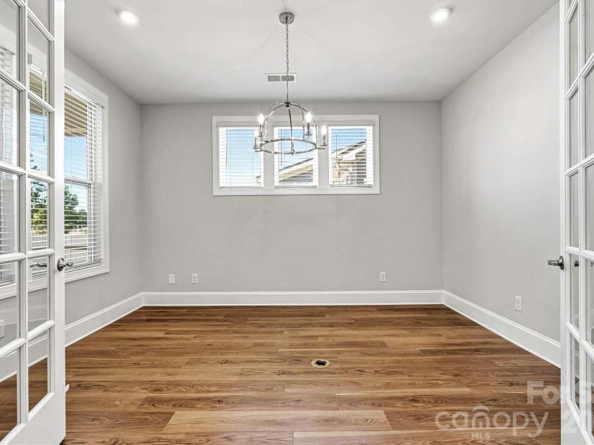 4448 Moxie Way, Charlotte, NC 28215.  MLS# CAR4366157, YatesRealty ID 13838. 