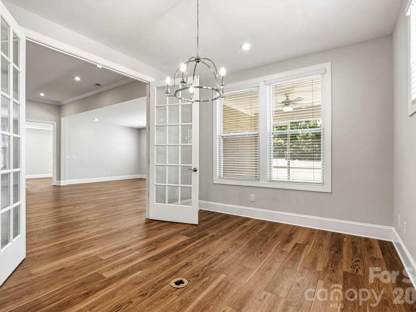 4448 Moxie Way, Charlotte, NC 28215.  MLS# CAR4366157, YatesRealty ID 13838. 
