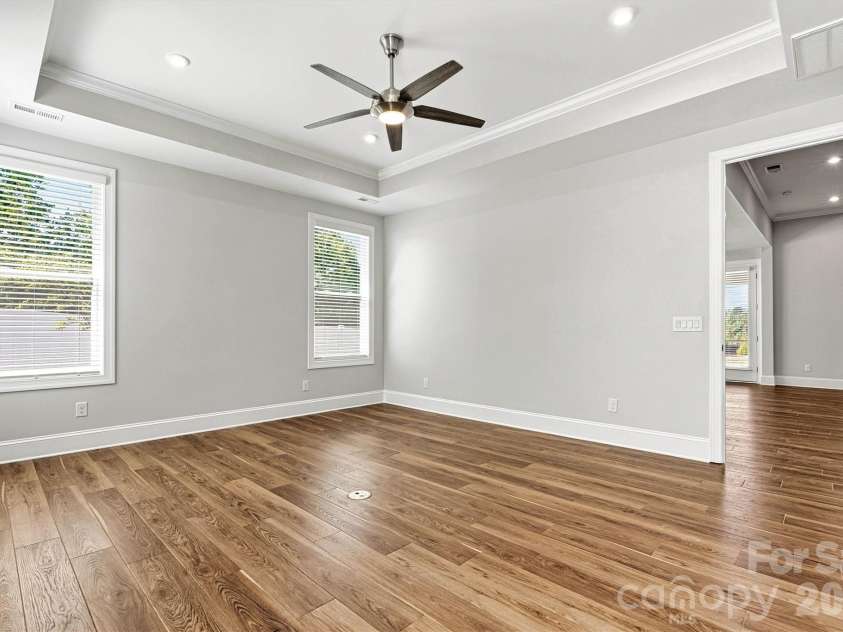 4448 Moxie Way, Charlotte, NC 28215.  MLS# CAR4366157, YatesRealty ID 13838. 