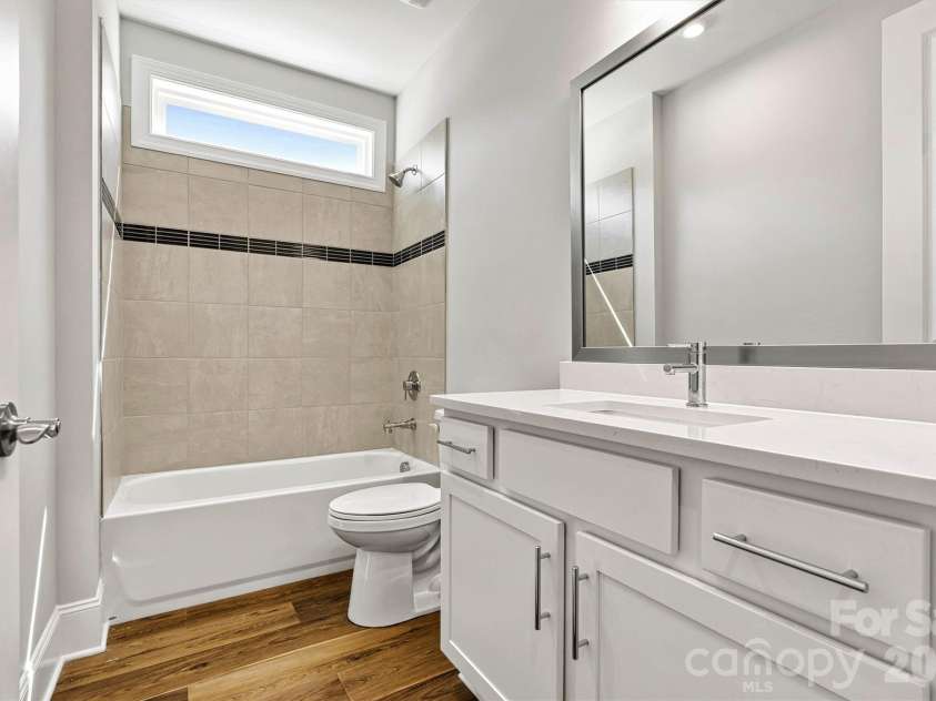 4448 Moxie Way, Charlotte, NC 28215.  MLS# CAR4366157, YatesRealty ID 13838. 