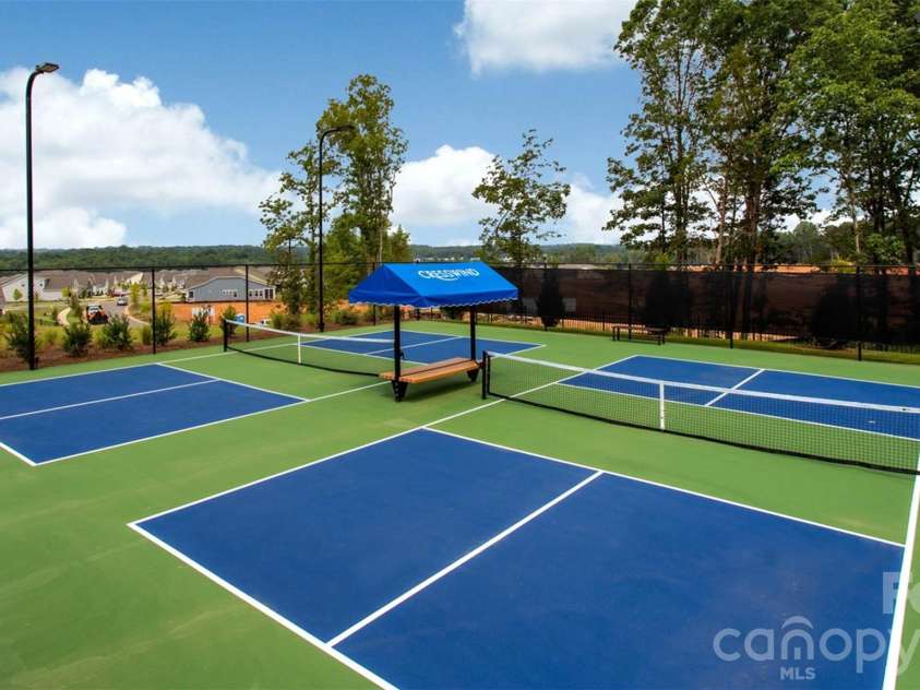 4448 Moxie Way, Charlotte, NC 28215.  MLS# CAR4366157, YatesRealty ID 13838. 