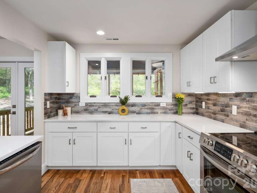 1048 Jenkins Valley Road, Alexander, NC 28701.  MLS# CAR4371154, YatesRealty ID 13839. 