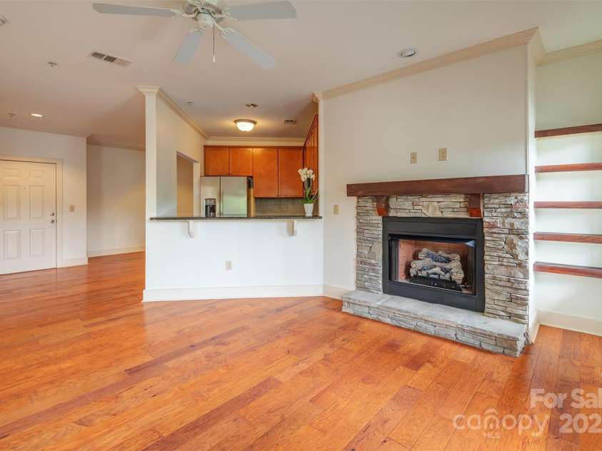 9 Kenilworth Knolls, Asheville, NC 28805.  MLS# CAR4271939, YatesRealty ID 1384. 