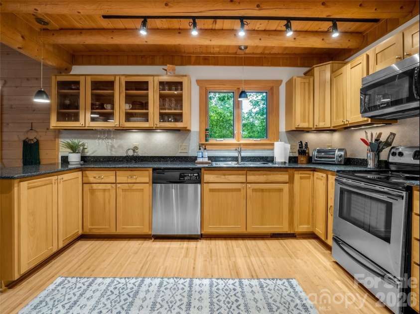 105 Sunset Cove Road, Lake Lure, NC 28746.  MLS# CAR4372362, YatesRealty ID 13840. 