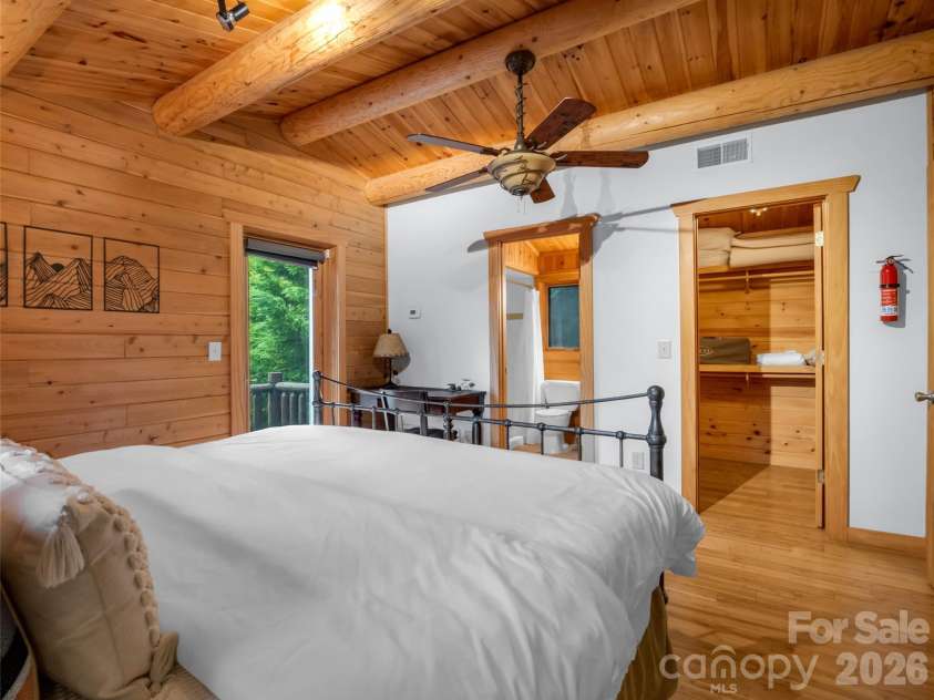 105 Sunset Cove Road, Lake Lure, NC 28746.  MLS# CAR4372362, YatesRealty ID 13840. 