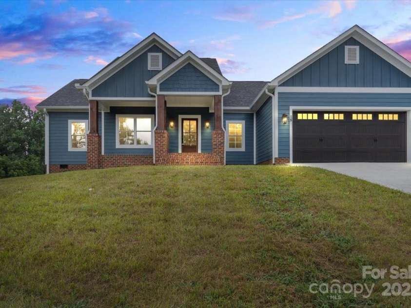 18 Morningside Drive, Granite Falls, NC 28630.  MLS# CAR4276310, YatesRealty ID 13840. 