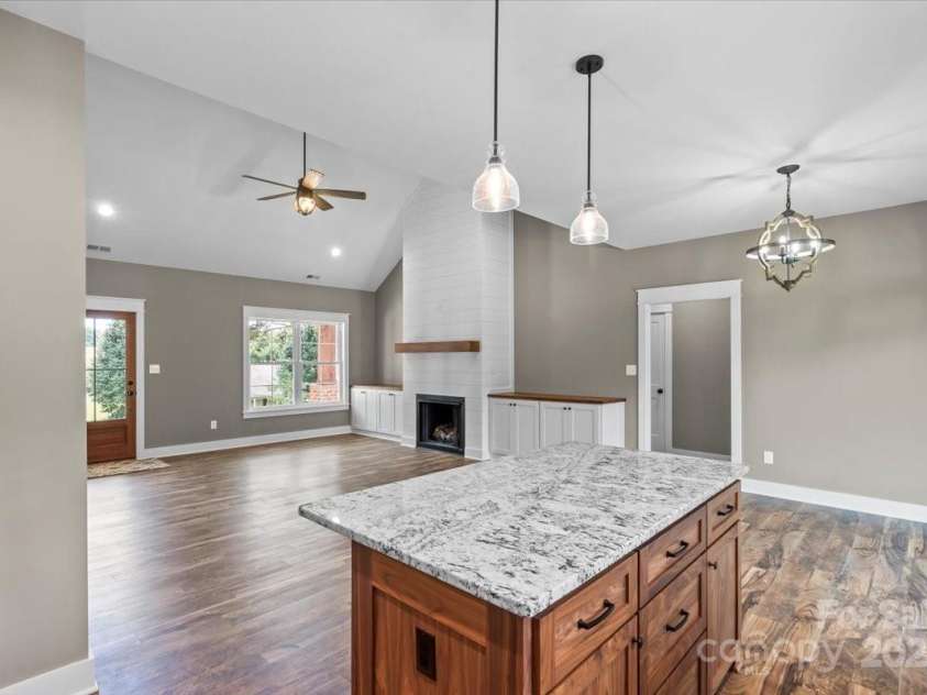 18 Morningside Drive, Granite Falls, NC 28630.  MLS# CAR4276310, YatesRealty ID 13840. 