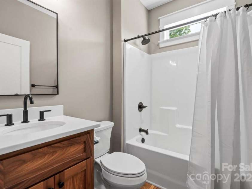 18 Morningside Drive, Granite Falls, NC 28630.  MLS# CAR4276310, YatesRealty ID 13840. 