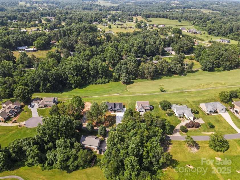 18 Morningside Drive, Granite Falls, NC 28630.  MLS# CAR4276310, YatesRealty ID 13840. 