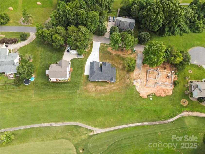 18 Morningside Drive, Granite Falls, NC 28630.  MLS# CAR4276310, YatesRealty ID 13840. 