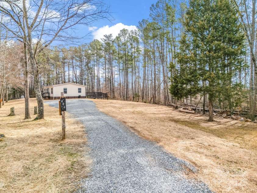 406 Rock Corner Road, Forest City, NC 28043.  MLS# CAR4228078, YatesRealty ID 13845. 