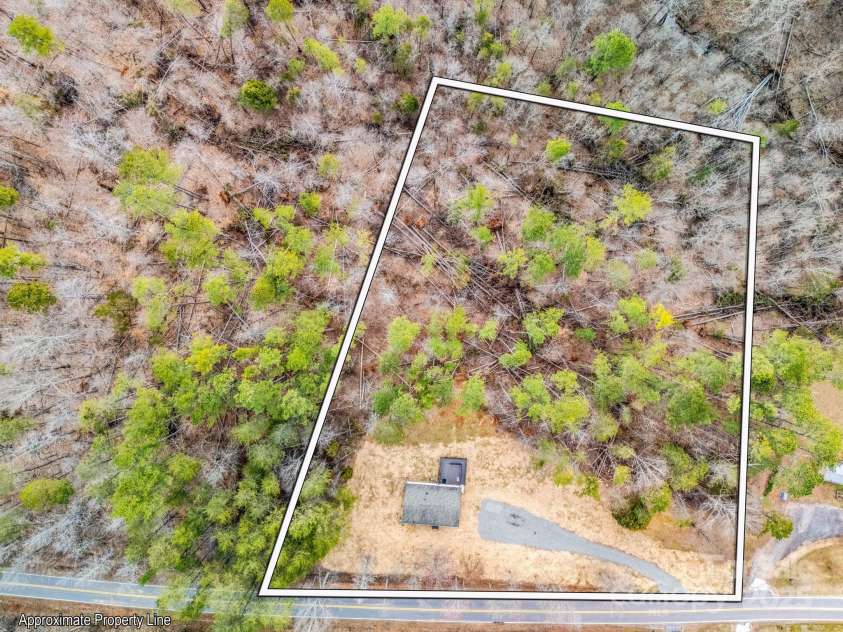 406 Rock Corner Road, Forest City, NC 28043.  MLS# CAR4228078, YatesRealty ID 13845. 