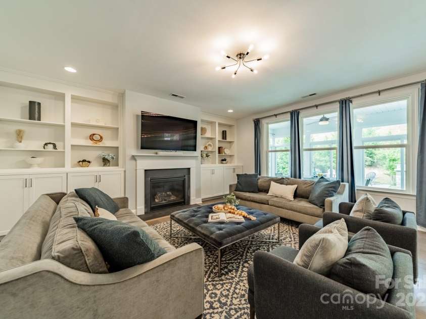 2164 Hanging Rock Road, Fort Mill, SC 29715.  MLS# CAR4250853, YatesRealty ID 13846. 