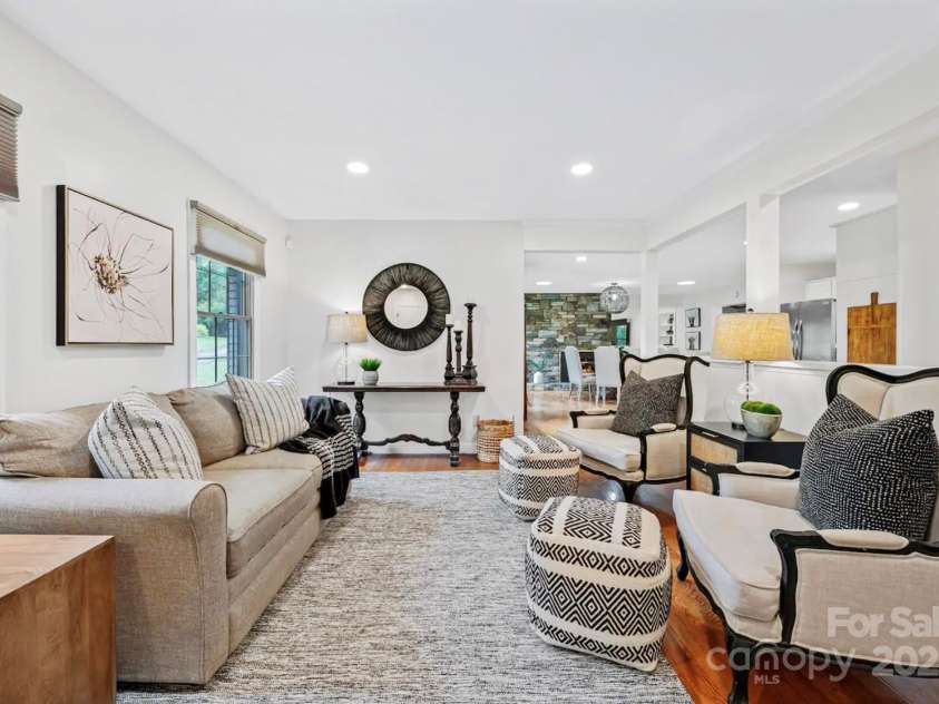 1236 Upper Brush Creek Road, Fairview, NC 28730.  MLS# CAR4233787, YatesRealty ID 13847. Entry Living area