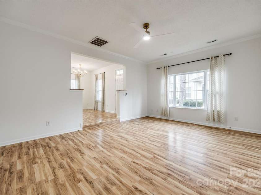 11426 Savannah Creek Drive, Charlotte, NC 28273.  MLS# CAR4222519, YatesRealty ID 13849. 