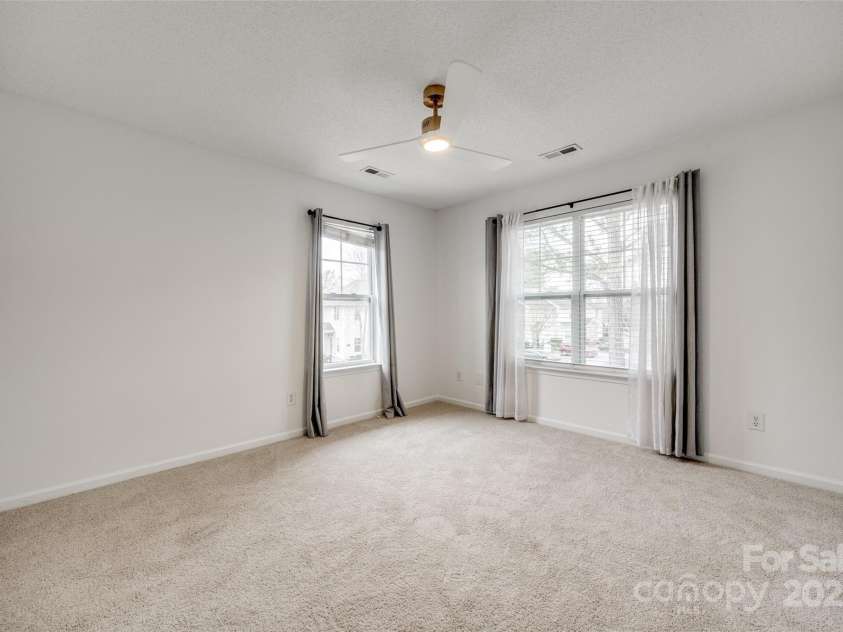 11426 Savannah Creek Drive, Charlotte, NC 28273.  MLS# CAR4222519, YatesRealty ID 13849. 