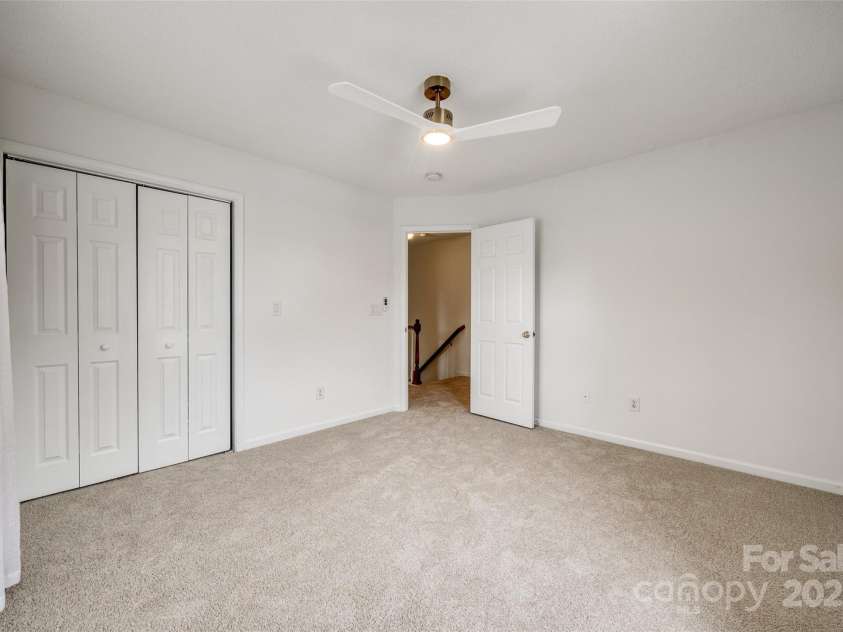 11426 Savannah Creek Drive, Charlotte, NC 28273.  MLS# CAR4222519, YatesRealty ID 13849. 