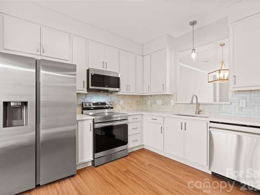 12819 Bullock Greenway Boulevard, Charlotte, NC 28277.  MLS# CAR4357908, YatesRealty ID 13849. 