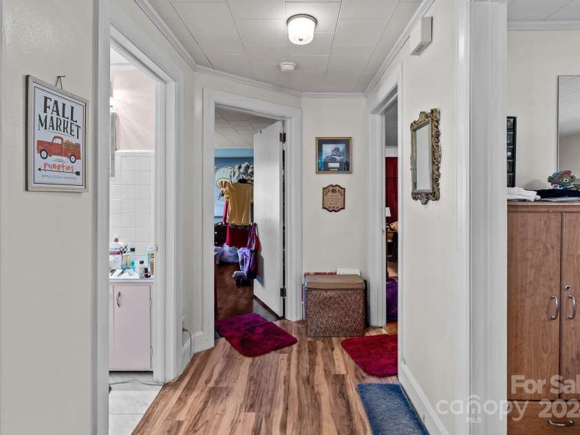 1012 Linwood Road, Kings Mountain, NC 28086.  MLS# CAR4190251, YatesRealty ID 1385. 