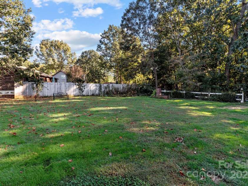 1012 Linwood Road, Kings Mountain, NC 28086.  MLS# CAR4190251, YatesRealty ID 1385. 