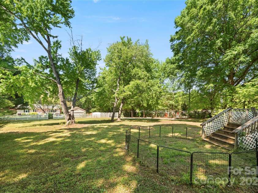 2115 Fowler Secrest Road, Monroe, NC 28110.  MLS# CAR4242797, YatesRealty ID 13850. 