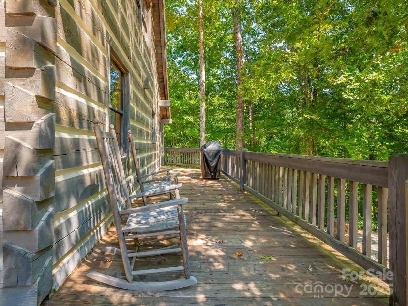 1549 Rixhaven Drive, Saluda, NC 28773.  MLS# CAR4216259, YatesRealty ID 13851. 