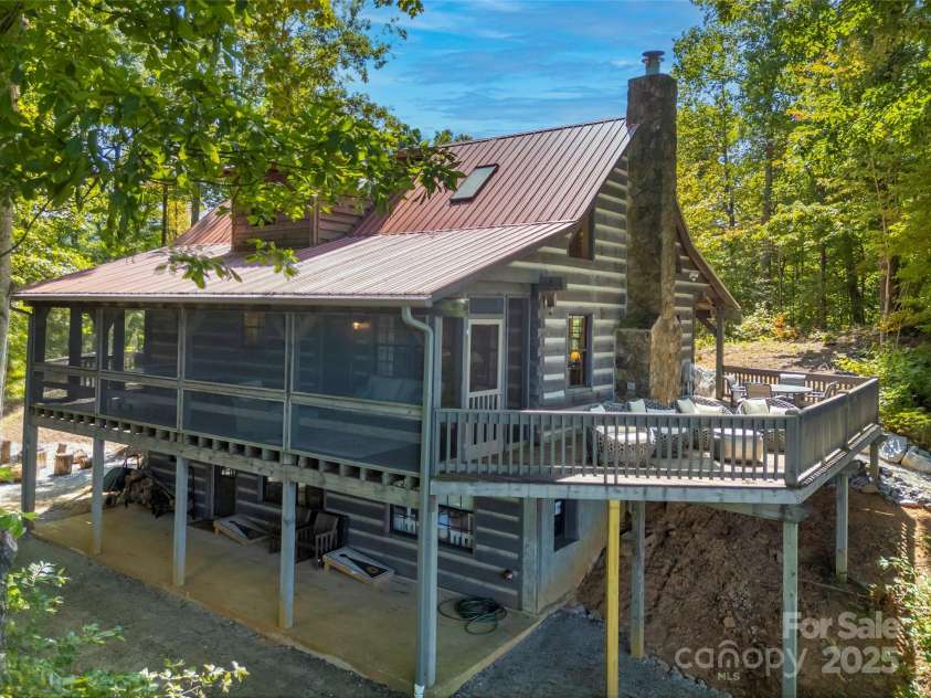 1549 Rixhaven Drive, Saluda, NC 28773.  MLS# CAR4216259, YatesRealty ID 13851. 