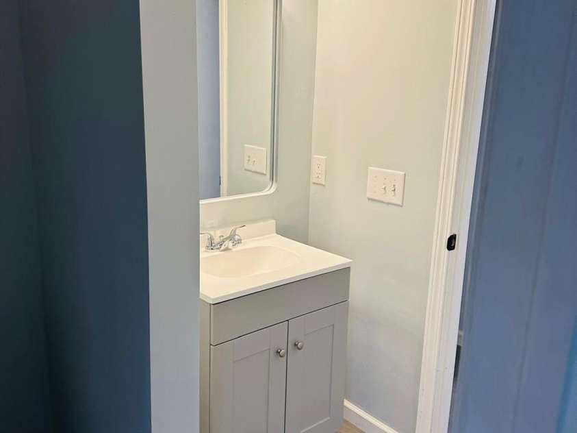 8029 Cedar Glen Drive, Charlotte, NC 28212.  MLS# CAR4257927, YatesRealty ID 13856. 