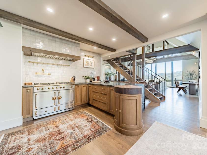 87 & 91 Salt Rock Court, Highlands, NC 28741.  MLS# CAR4228717, YatesRealty ID 13857. 