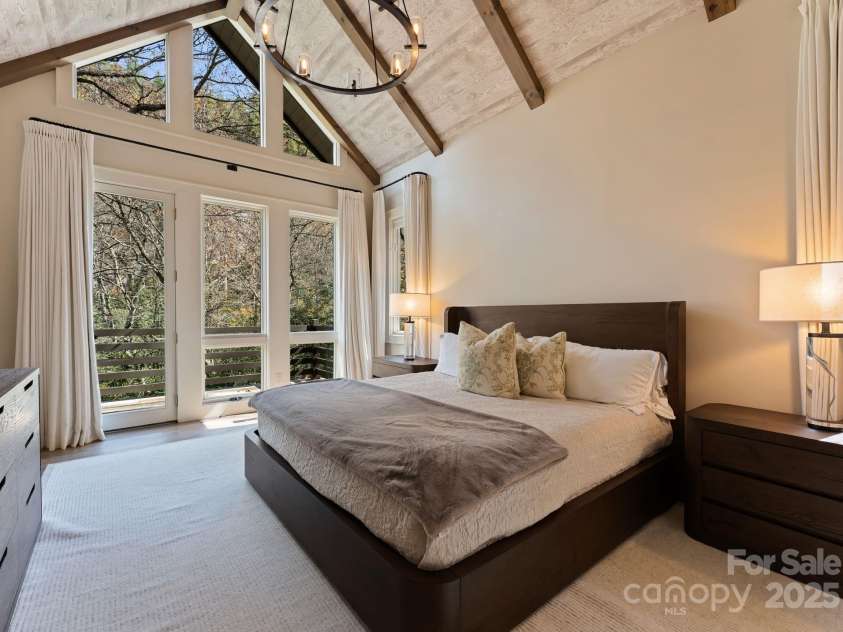 87 & 91 Salt Rock Court, Highlands, NC 28741.  MLS# CAR4228717, YatesRealty ID 13857. 