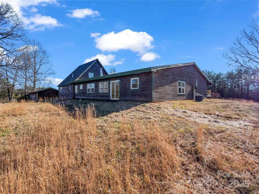 256 Honey Wagon Drive, Rutherfordton, NC 28139.  MLS# CAR4209865, YatesRealty ID 13858. 