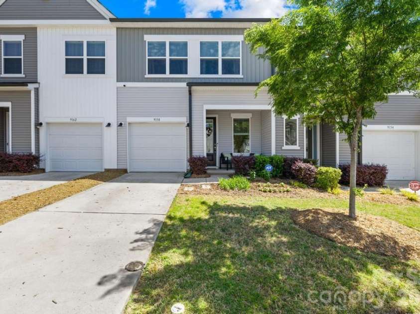9158 Widden Way, Charlotte, NC 28269.  MLS# CAR4372264, YatesRealty ID 13858. 