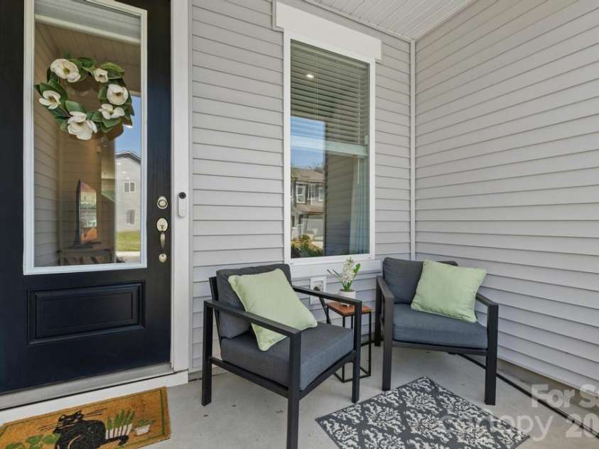 9158 Widden Way, Charlotte, NC 28269.  MLS# CAR4372264, YatesRealty ID 13858. 