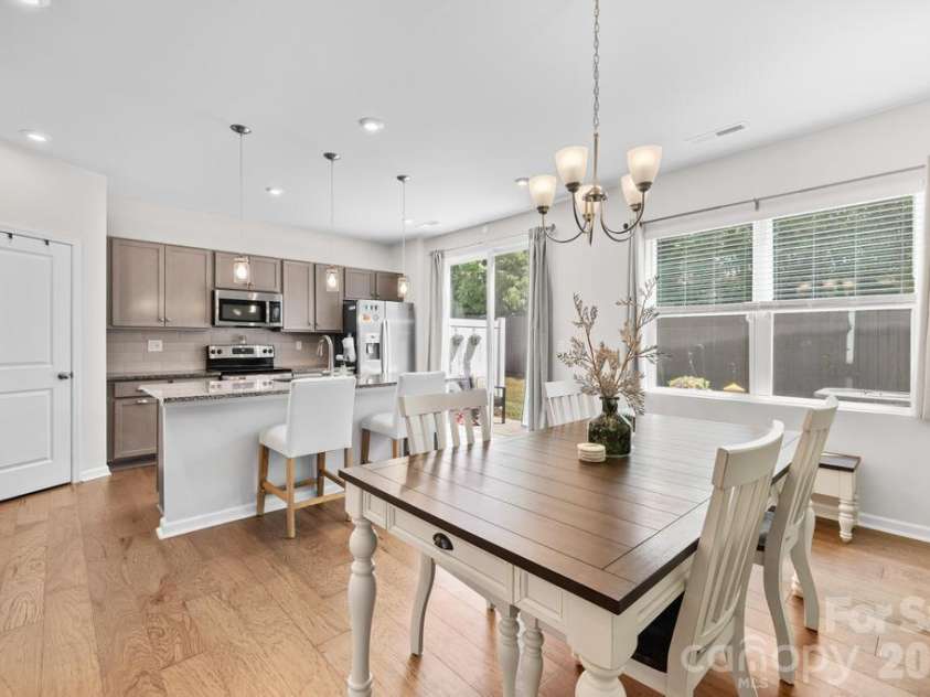 9158 Widden Way, Charlotte, NC 28269.  MLS# CAR4372264, YatesRealty ID 13858. 