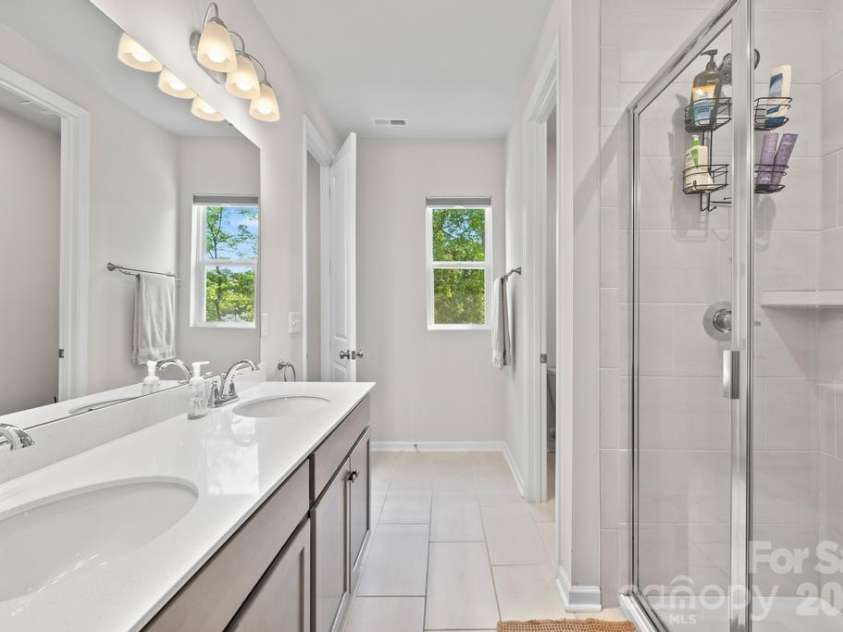 9158 Widden Way, Charlotte, NC 28269.  MLS# CAR4372264, YatesRealty ID 13858. 